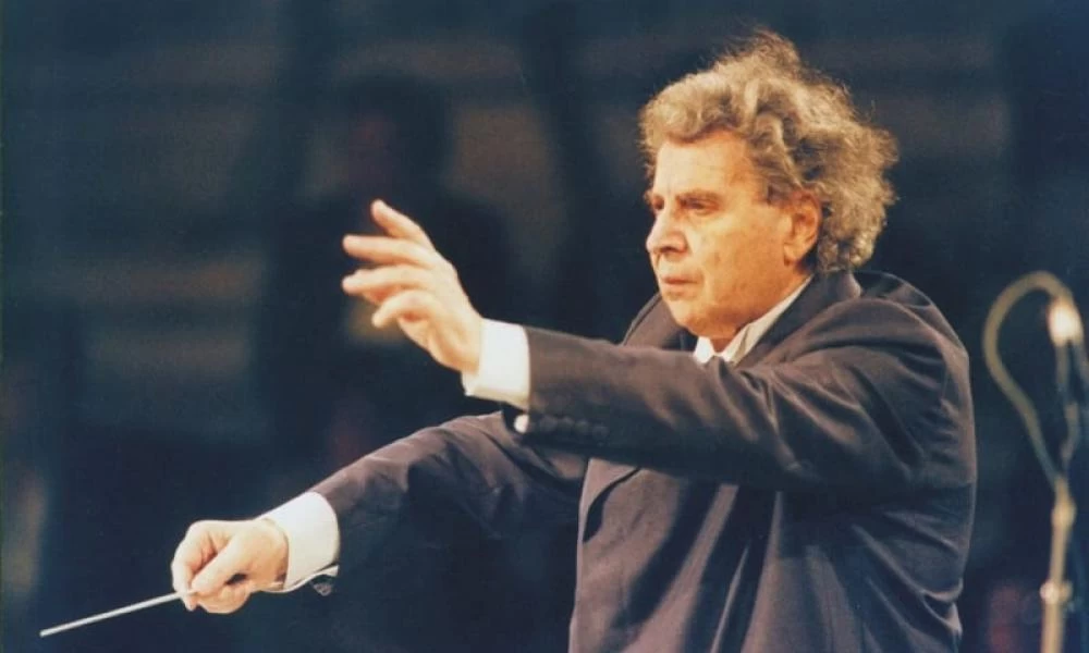 Η διαχρονική ομιλία του Μίκη στην Πλατεία Αριστοτέλους 9.6.11